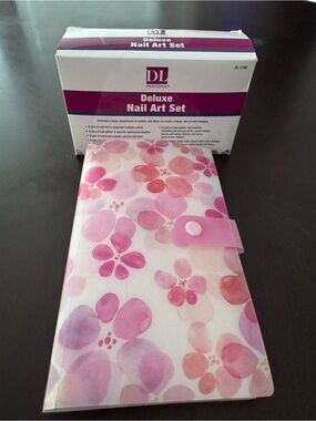 DL Professional Deluxe Nail Art Set w/Floral Storage Binder